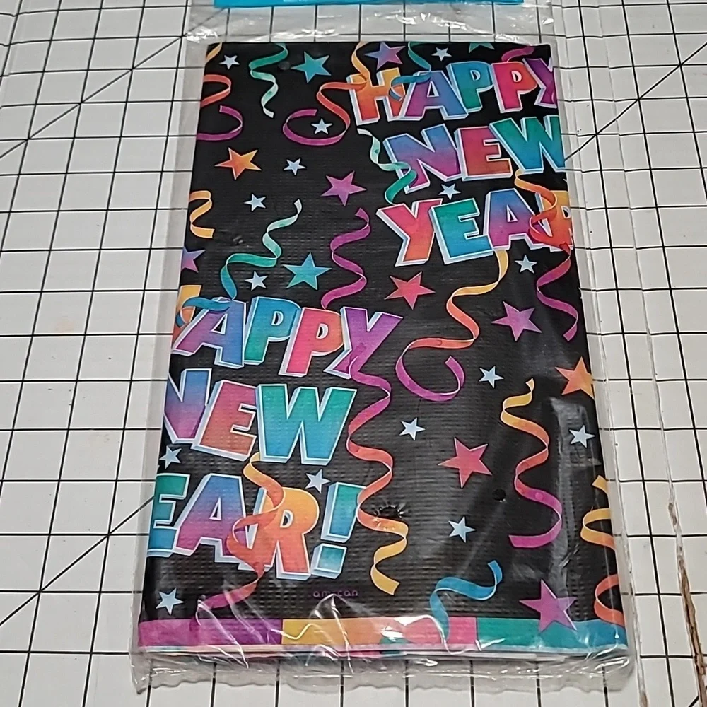 Happy New Year, Paper Table Cover 57939 by Trend Setters  NIP‎ 54